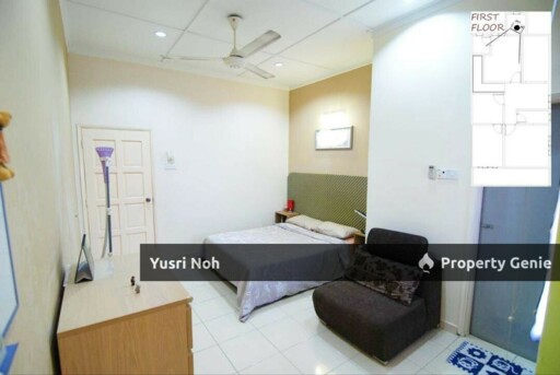 Double Storey Terrace House : Corner Lot USJ 9, Subang Jaya