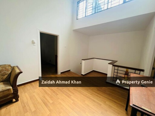 Putra Avenue Double Storey Facing Open With Extended Kitchen