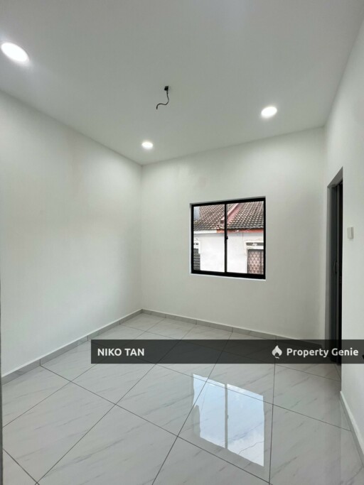 For Sale Jalan Penyiaran 26@Taman University