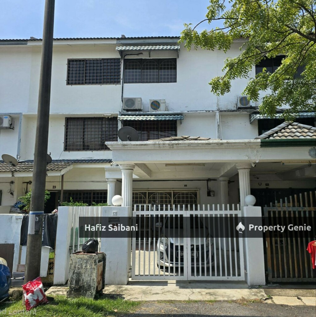 2.5 Storey Taman Radzi Klang