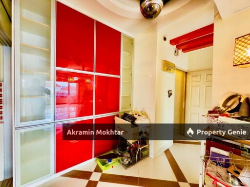 Corner Unit, Renovated & 2 Covered Parking | Sunway Suriamas Condominium, Bandar Sunway Selangor