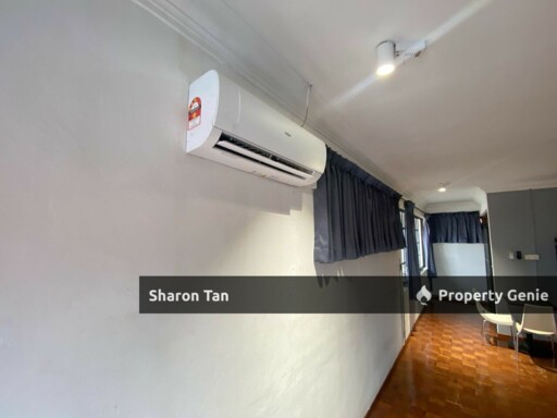 Master Room For Rent bentara luar, Taman Iskandar 5min to CIQ Town