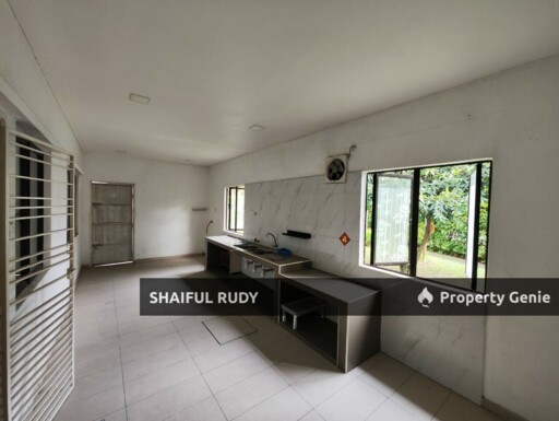 WANT TO SALE. 2 STOREY SEMI D, TAMAN VILLA PUTRA, 47000 SG BULOH SELANGOR