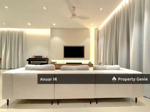 [Renovated End Lot Unit] Double Storey Terrace House Sejati Lakeside Cyber 10 Cyberjaya