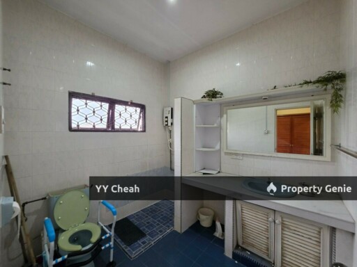 Jalan Kampar Ipoh Town Bungalow 10,400 sq ft For Sale Renovated, Facing North Huge Bungalow