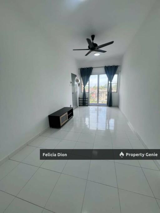 KLEBANG@GOLDEN SHOWER 3ROOM UNIT FOR SALE 🏕️ BELOW VALUE