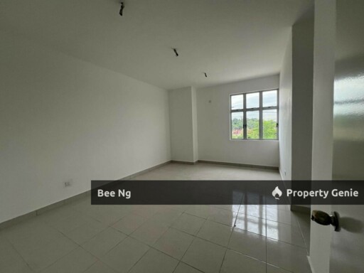 Erica @ Meridin East Pasir Gudang