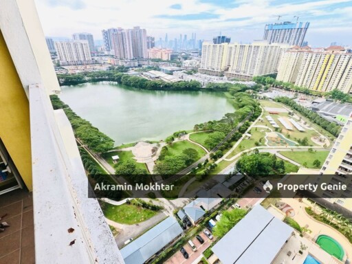 Corner Unit, Renovated, Partially Furnished & 1 Parking | Platinum Lake PV12 Condominium, Danau Kota Setapak, KL .