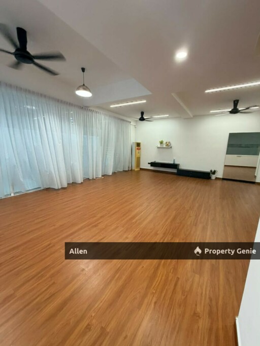 Taman Mount Austin, Tebrau