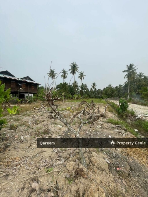30294sft Mainroad Kg Sungai Air Tawar Sabak Bernam