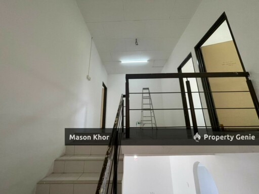 TAMAN SERI TAMBUN 2 STOREY TERRANCE 1200sf BASIC FAN LIGHT BATU KAWAN