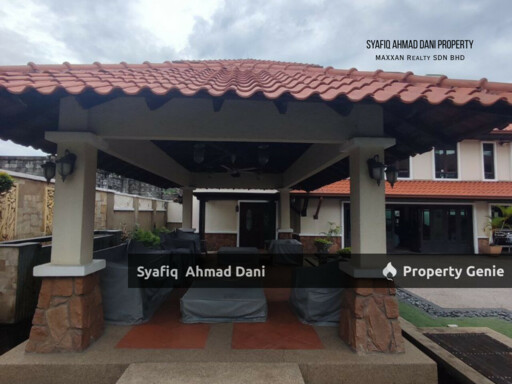 Villa Taman Tasik Titiwangsa with Utility Building