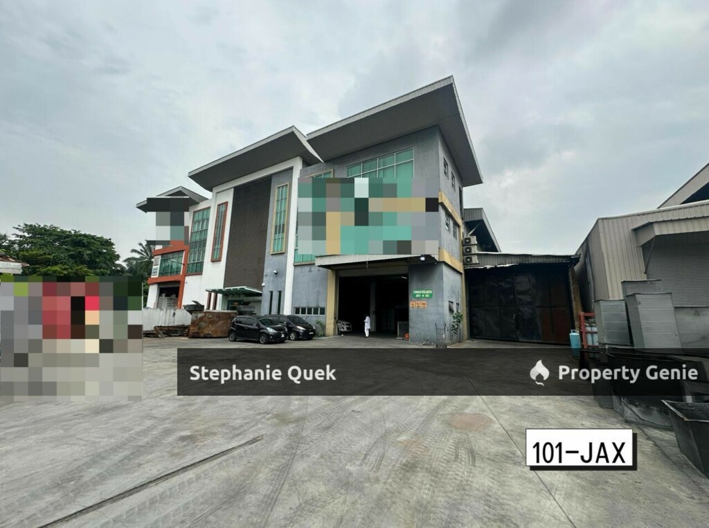 Kawasan Perindustrian Sungai Puloh Klang 1.5 Storey Semi D Factory For Sale
