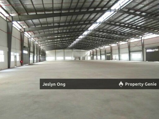 1.5 storey Detached Factory at Nusa Cemerlang, Gelang Patah For Rent