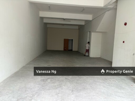 10 Boulevard Damansara PJ Shop Lot For Rent