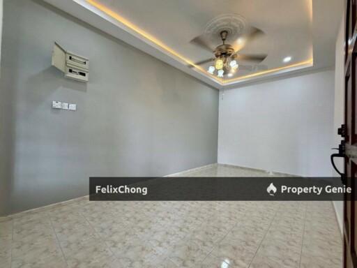 Taman Universiti 1 Sty Terrace,Jalan Kejayaan,Skudai,Renovated,Extend