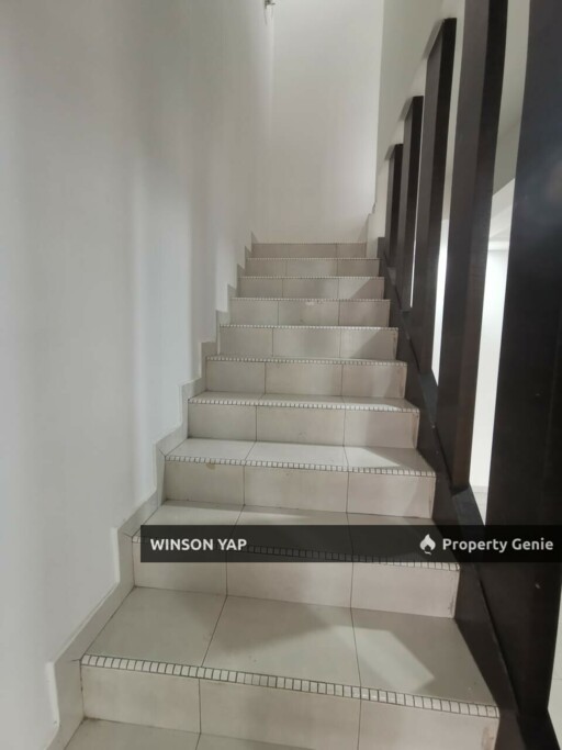 2Storey Terrace Setia Indah Precinct 9 Corner Lot Renovation Unit Nego