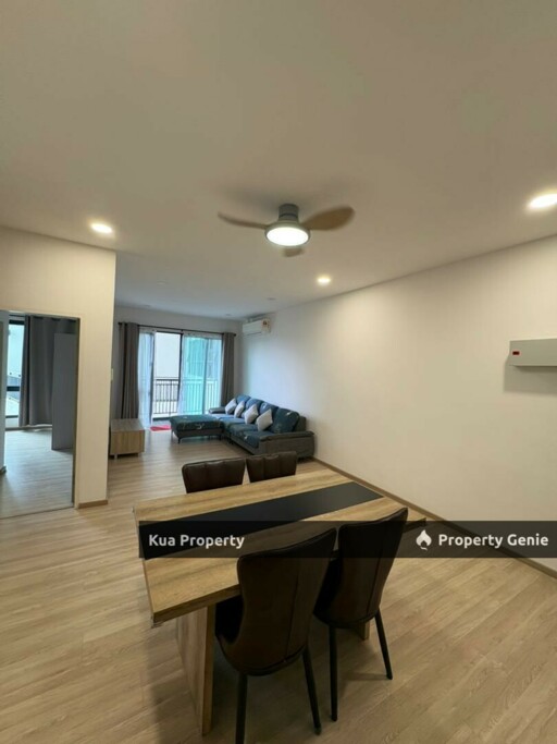 Vantage Residence Apartment