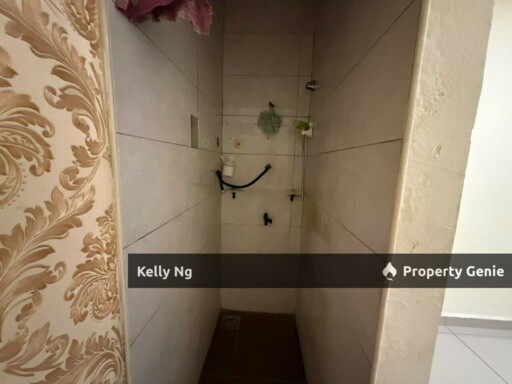 Double Sty House At Taman Klang Utama For Rent