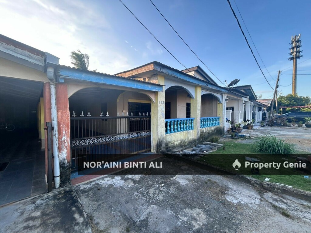 *RUMAH SEMI-D (TAMAN SEPEKAN JAYA PEKAN)*  🔥HARGA JUALAN: RM 200K🔥