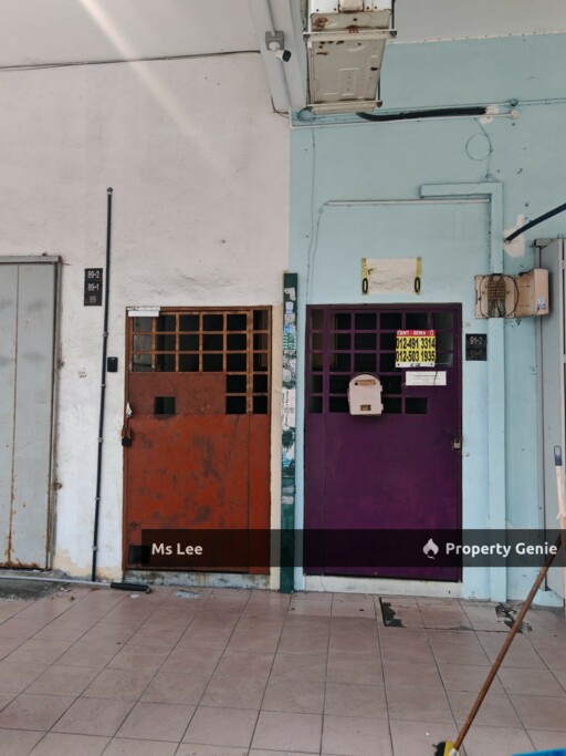 Renovated Corner 1st Floor Shop Office-Taman Bayu Perdana @ Klang-Ready Now