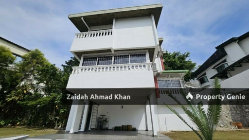 3 Storey Bungalow With Huge Garden Security Good Location Cul De Sac Surrounded with Elite Bungalow For Sale Taman Desa Kuala Lumpur