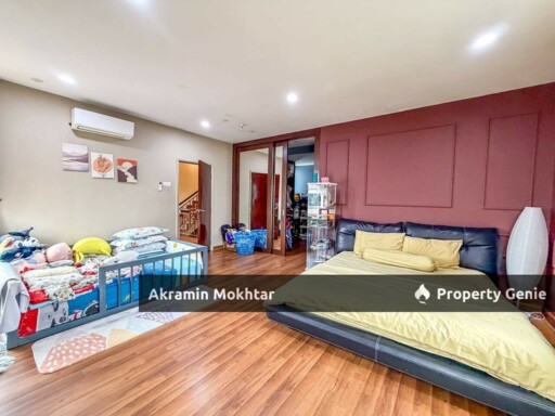 Freehold & Fully Renovated | 3 Storey Bungalow Putra Residence @ Bukit Rahman Putra, Sg Buloh