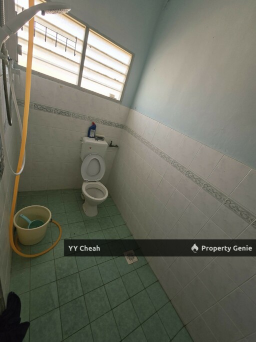 Taman Ipoh / Bercham 2.5 Storey Terrace For Sale, Strategic Location, Auto gate
