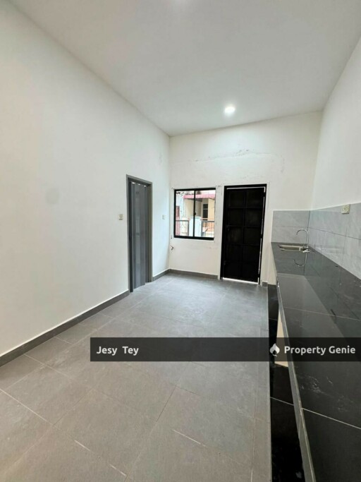 Bandar Putra Kulai Double Storey Terrace House For Sales