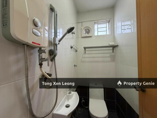 Freehold Bukit Katil Terraced House, 1420 Sqft, Partially Furnished