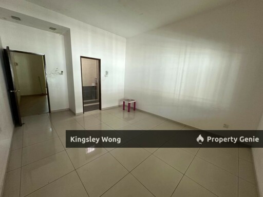 Menglembu Double Storey Terrace House Partial Furnished 5 Rooms Unit Near Mall Industry Ipoh Town