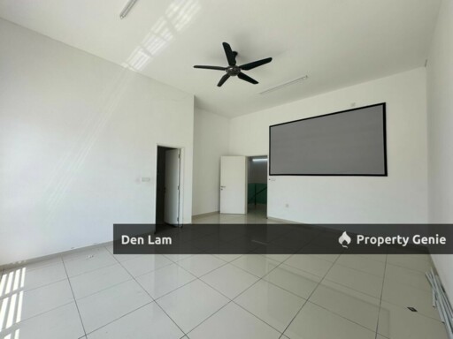 Bandar Sri Sendayan 2sty House Below Value For Sale !!