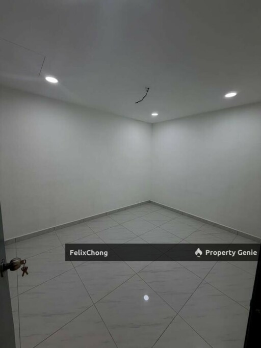 Taman Sri Skudai 1 Sty Low Cost,Jalan Emas,Skudai,Renovated,Extend