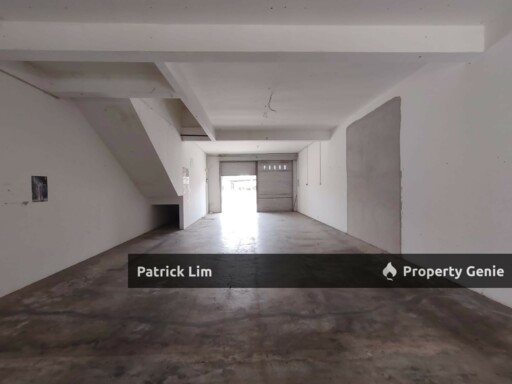 Malim Jaya (2 Shutter Door) Ground Floor Shoplot For Rent