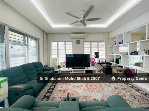 Double Storey Semi-D Anjung Suasana Bandar Seri Putra Bangi.