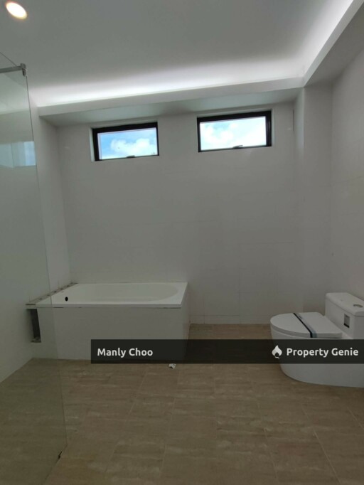 GUARDED 2.5 Storey Terrace Taman Limbongan Indah Near Tarcor Park TOWN