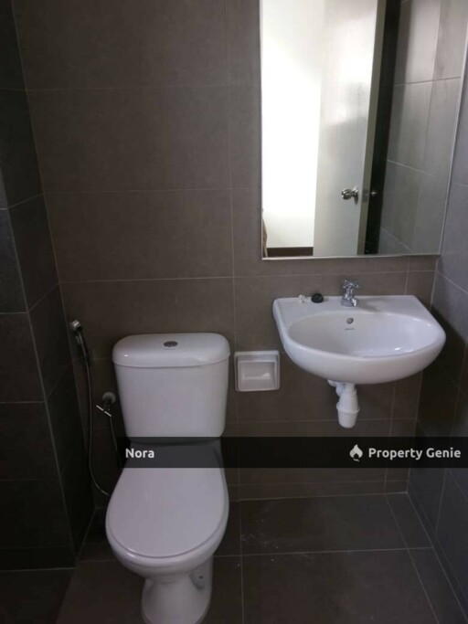 Laman Azalea, Nilai Impian, Partly Furnished for Sale