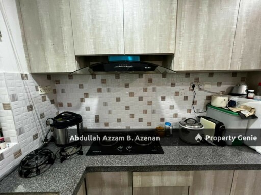 RENOVATED END LOT TAMAN SERAI WANGI