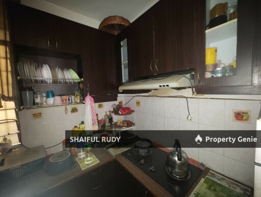 Want to Sell. Sri Astana Apartment Batu Caves