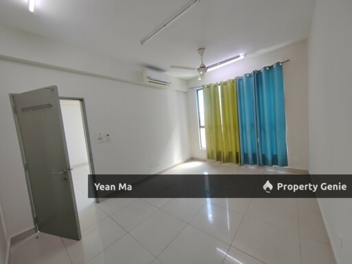 Good Condition Lake Park Residence Selayang