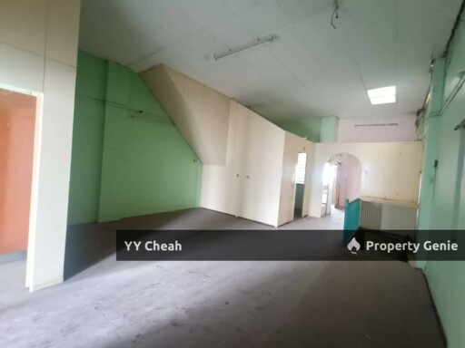 Gopeng Shop Lot for Sale - Jalan Eu Kong Freehold 22x70