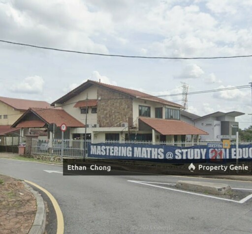 Corner 2-Storey Bungalow @ Taman Seapark, Petaling Jaya