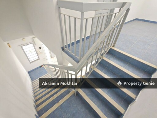 Freehold & Renovated | Double Storey Terrace (Intermediate)  Desa 12, Bandar Country Homes, Rawang, Selangor.