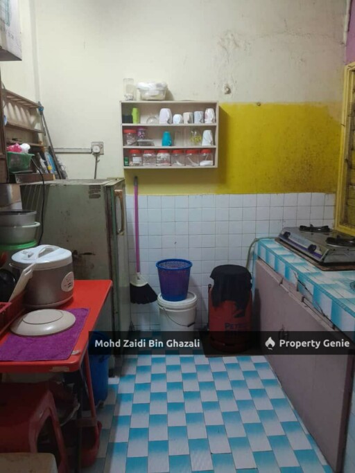 Low Cost Flat Taman Dato Ahmad Razali