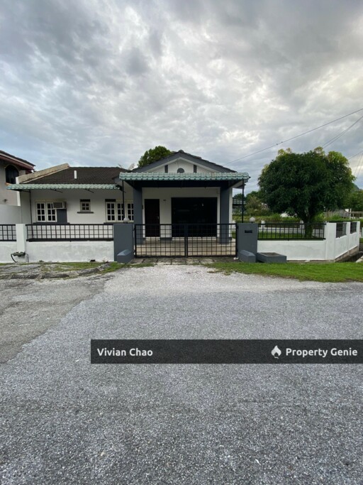 Single Storey Corner Lot for Sale@ Ipoh Garden East