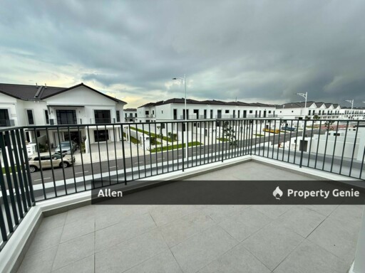 Brand New End Lot Terrace at Eco Botanic (The Commune) — Ready to Move In