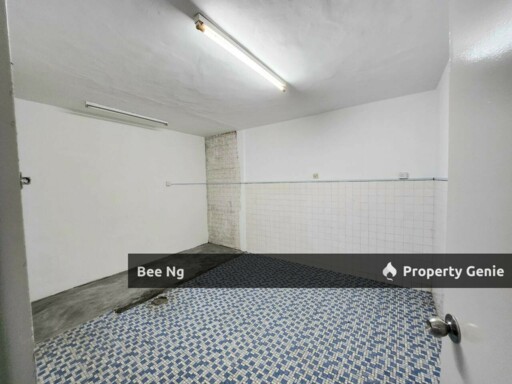 Taman Pelangi Semi-D Johor Bahru, Freehold 3780 Sqft