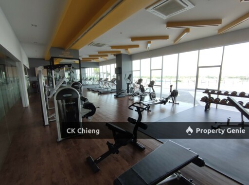 Koi Suites Rent, Partly Furnished 2 Rooms, Taman Mas Puchong