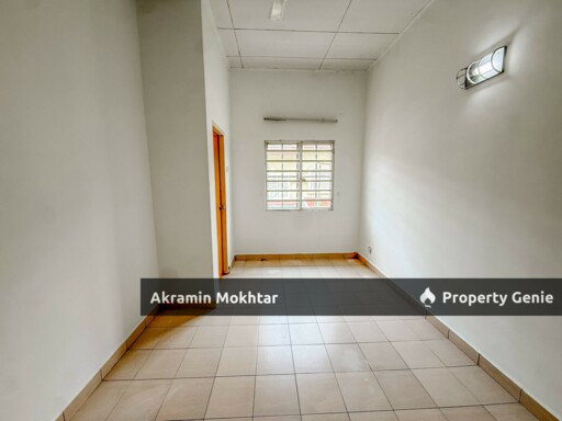 Renovated | Double Storey Terrace Seksyen 5, Kota Puteri, Rawang.