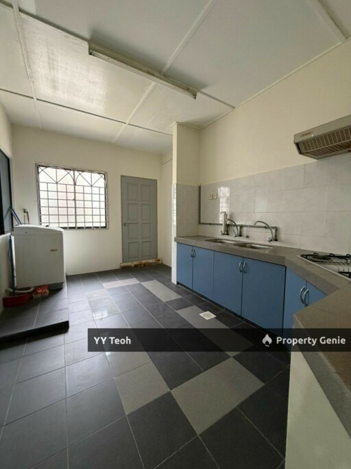 Bukit Beruang Utama Double Storey Terrace